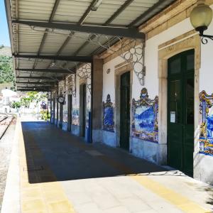 Pinhão Comboio train Station