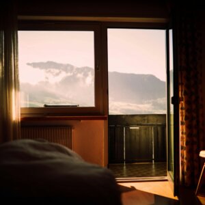 Elegancia invernal: Descubre las acogedoras escapadas de lujo en Portugal